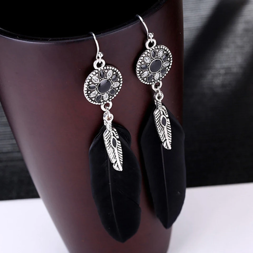

Vintage dream catcher hollow out long leaf feather dangle earrings for women Bohemian beads water drop indian earrings jewelry