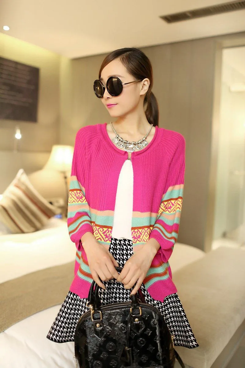 High Quality Women Loose Cut Short Knitted Cardigan Folk-custom Striped Pattern Knitwear Design 3/4 Sleeve Poncho S6 |