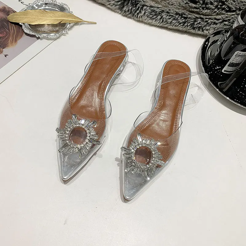 ПВХ прозрачный Для женщин; босоножки в форме лодочки с украшением в виде кристаллов; туфли на квадратном среднем ботинки на каблуках Стразы острый носок Для женщин свадебные туфли для подружки невесты