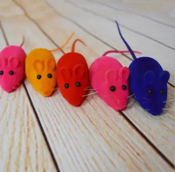 

2016 New Lovely Squeaky Simulation Mouse Sound Toy Dog Cat Kitten Chew Toys Random Color