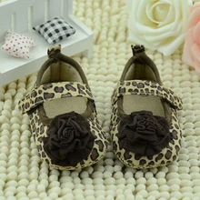 2015 Neugeborenes Mädchen Marke Party Schuhe Blume Säuglings Mädchen Schuhe Weiche Kleinkind Krippe Schuhe Baumwolle Kinder Prewalker leopardenmuster