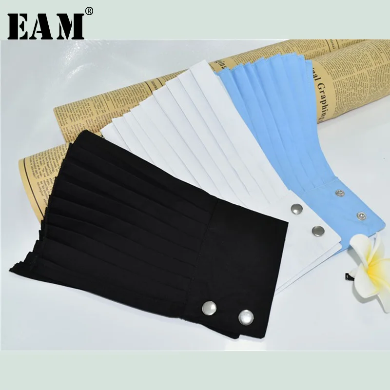 

[EAM] 2019 Spring Fashion New Korean Solid Color White Blue Black Pleated Buttons False Cuff Oversleeve Cuff All-match ASS30080