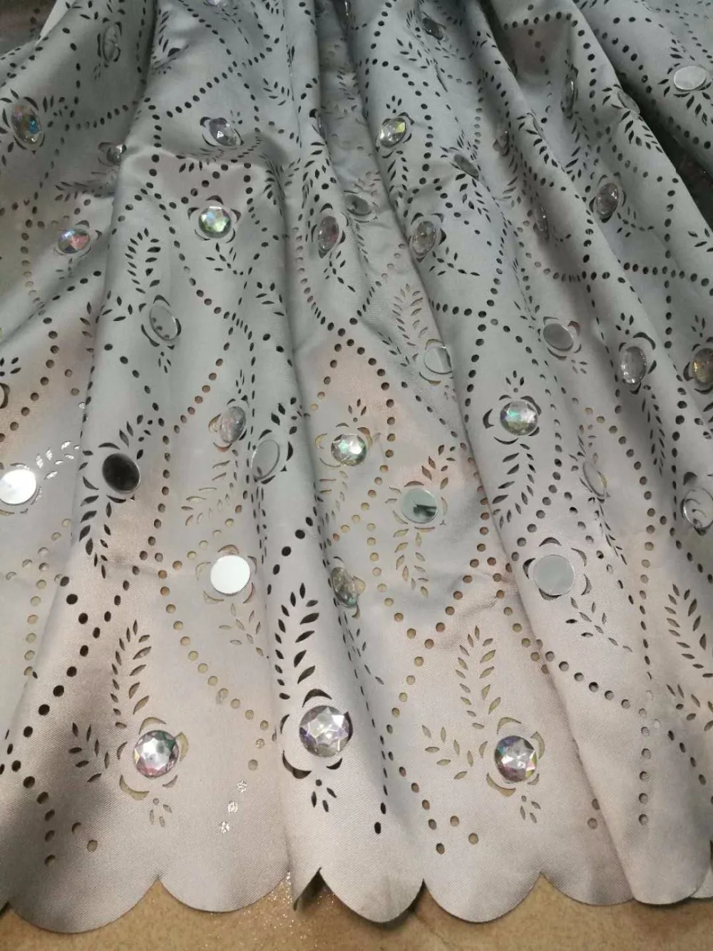 

African Dry Lace Fabric Swiss Voile High Quality Wine Laser Cutting Lace gem For Nigerian Wedding Swiss GUIpure Lace