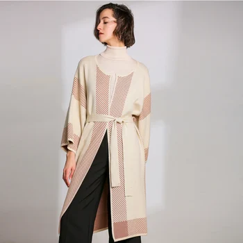 

2019 autumn cardigan sweater women Korean version loose lazy wind knitted coat round collar long sleeves out of the ai