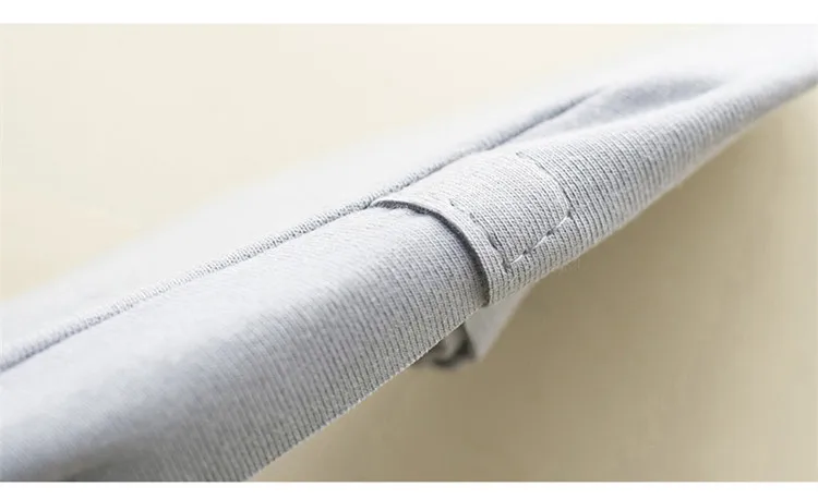 3772729570_1242264414