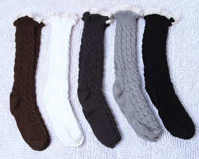 Рисунок 6 - Женские кружевные ажурные колготки