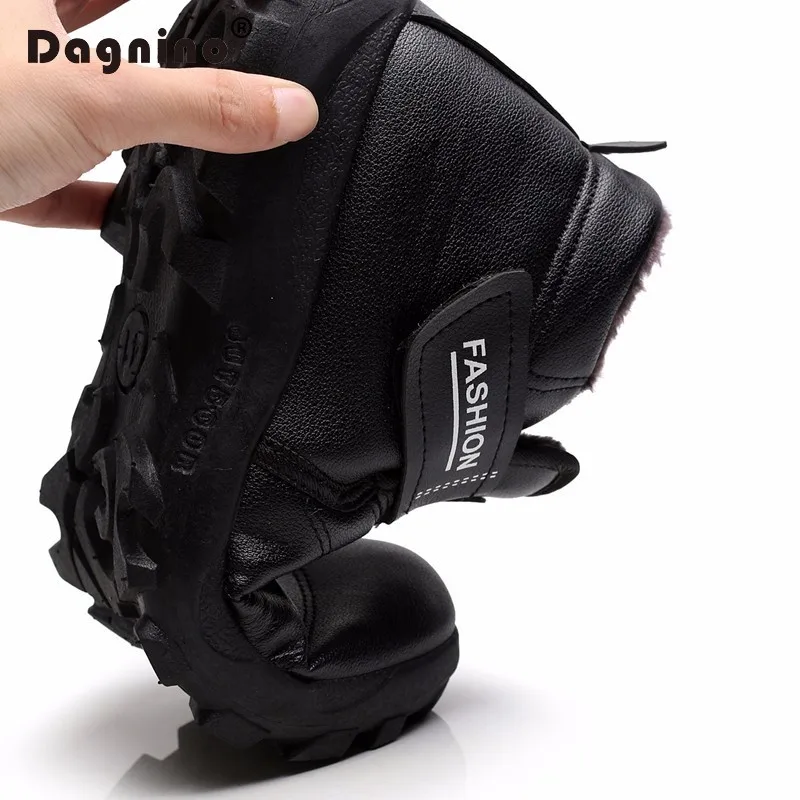 

DAGNINO 2017 New Winter Snow Boots Fashion PU Leather Male Keep Warm Plush Ankle Boot Work Non-slip Men Casual Shoes Zapatillas