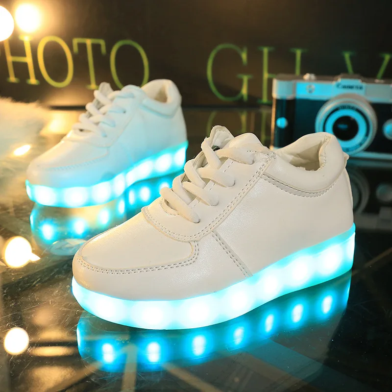 Размер 26-35/USB перезаряжаемая детская корзина светящаяся яркая детская обувь с светодиодный светильник Повседневная обувь для мальчиков и девочек
