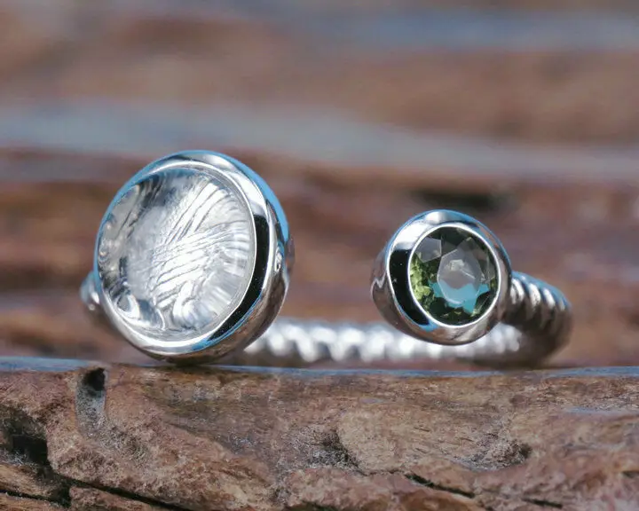 

Genuine Natural Gibeon Meteorite Moldavite Rings Silver Plated Style Adjustable Size Ring For Woman and Man Drop Shipping