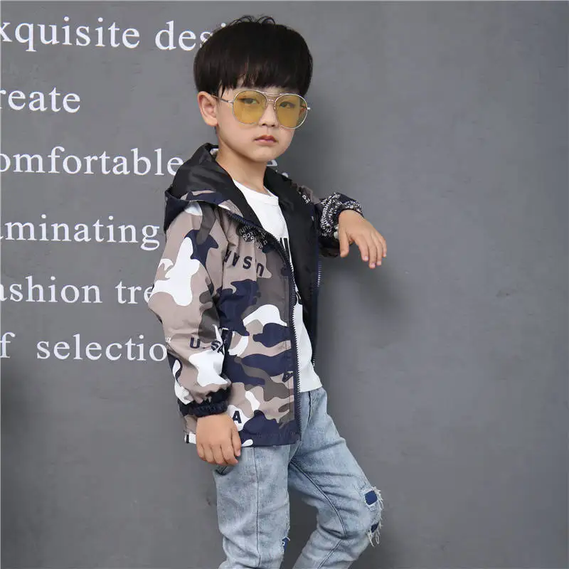 Children's jacket Korean version of the new children's clothing spring boys camouflage shirt hooded baby jacket