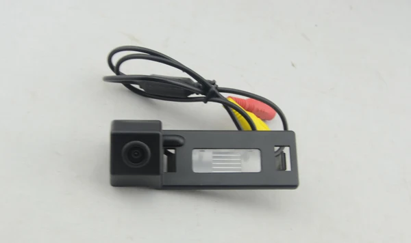 

Car Rear View Reversing Backup IR CCD Camera For Skoda Yeti Octavia