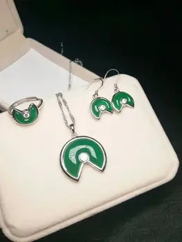 

Natural emerald pulp necklace pendant ring set 925 silver jewelry