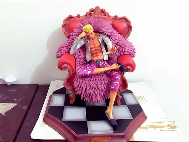 donquixote doflamingo posição sentada estátua ver. 1