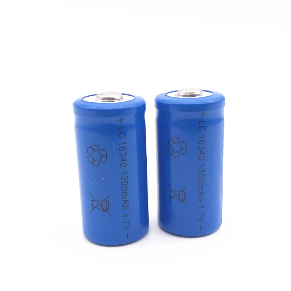 2 Batterie Ricaricabili Agli Ioni Di Litio Cr123A 16340 1300Mah 3.7V