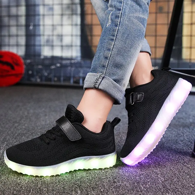 

Unisex Children LED Luminous Sneakers Breathable Mesh Casual Shoes For Girls Boys Kids Sole Sole Shoes Spring Sports Footwear