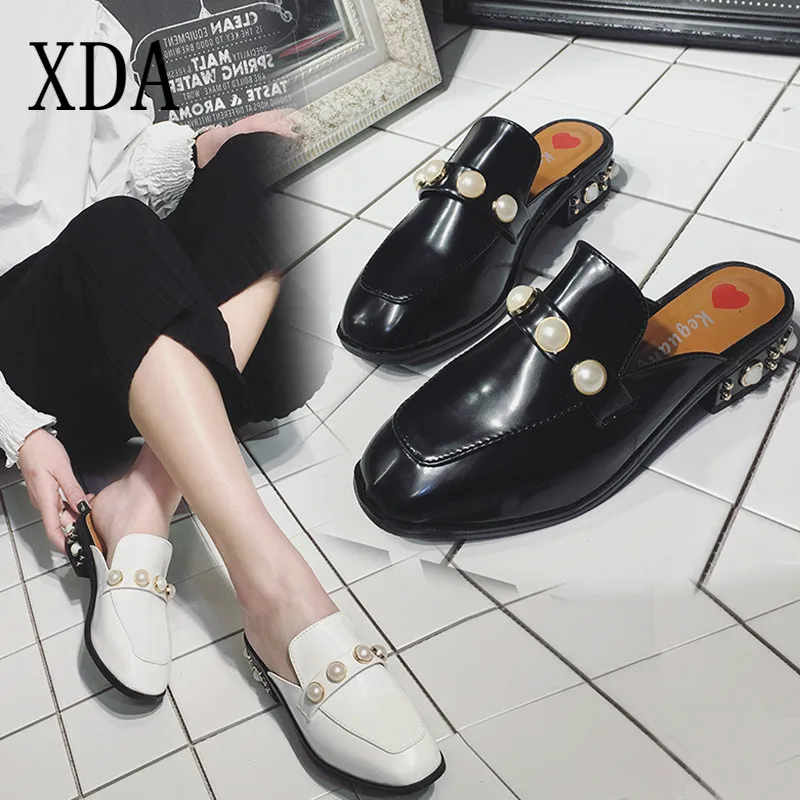 

XDA New Fashion Pearl Casual slipper summer Female slipper Slip-On Half Slippers Loafers Lazy Scuff Mules Low Heels Slides Shoes