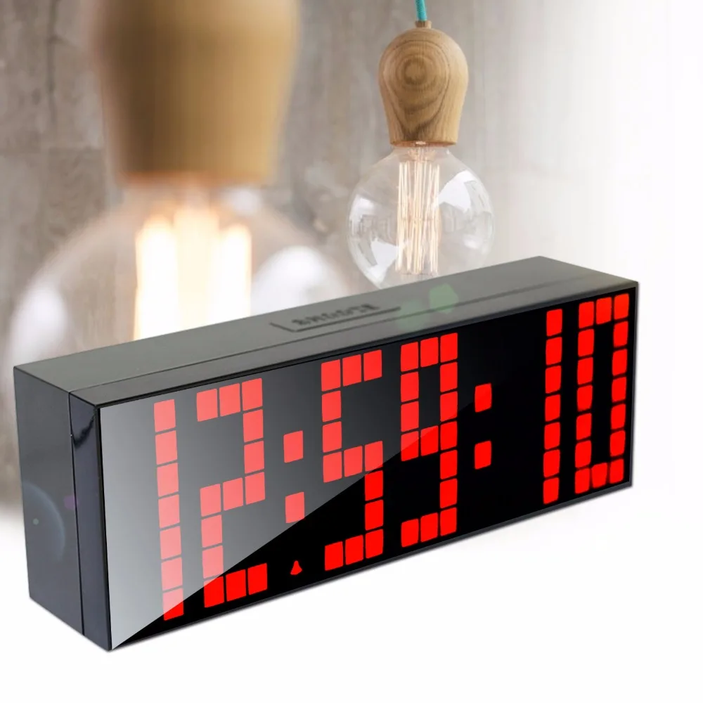 

LED Display Clock Temperature Date Calendar Digital Snooze Alarm Clock Wall Clock Desk Clock Fashion
