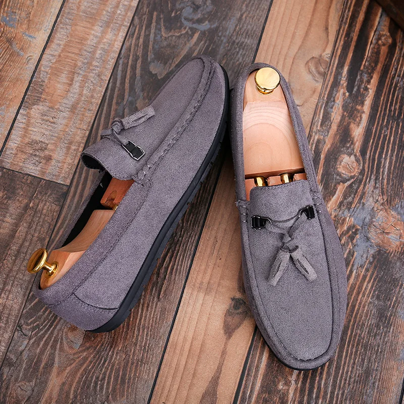 Spring New Slip On Casual Men Shoes Red Bottoms Loafers Breathable Comfort Mens Flat Moccasin Driving Hjm8 huismerk kopen in de aanbieding Spring New Slip On Casual Men Shoes Red Bottoms Loafers Breathable Comfort Mens Flat Moccasin Driving Hjm8 huismerk kopen in de aanbieding