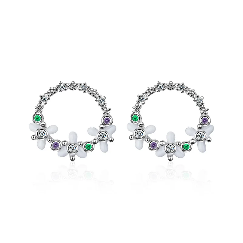 

XIYANNIKE Delicate Flower Stud Earrings Inlaid Rhinestone Personality Earrings For Women Wedding Party Jewelry Gift New VES7155