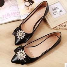 Г. дамские тонкие туфли с цветком из страз на плоской подошве с острым носком изящные туфельки Золушки для свиданий и вечеринок большой размер 34–43