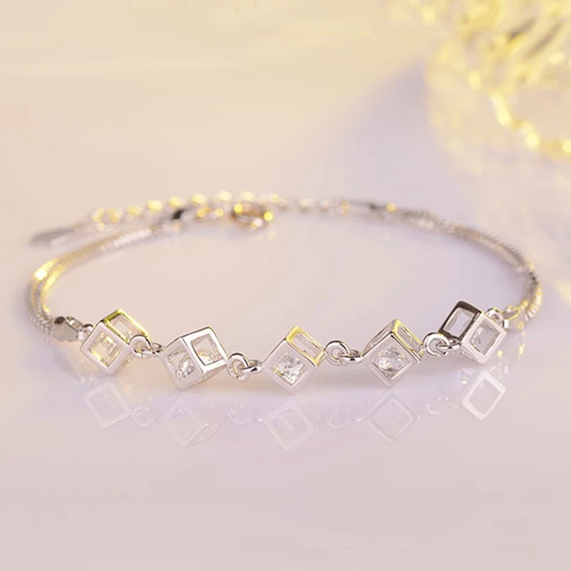 

Korean Fashion Love Cube Crystal Bracelet 2018 New Crystal Cubes Bracelet For Women Fashion Charm Bracelets Cube Bracele