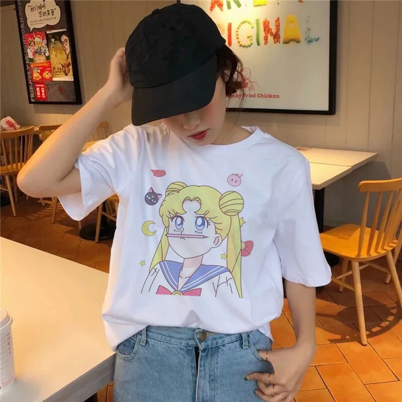 بحار القمر T قميص Kawaii الصيف النساء تي شيرت المتناثرة الحلو طباعة قصيرة كم Ullzang التي شيرت الإناث أعلى المحملات قمصان الجرافيك