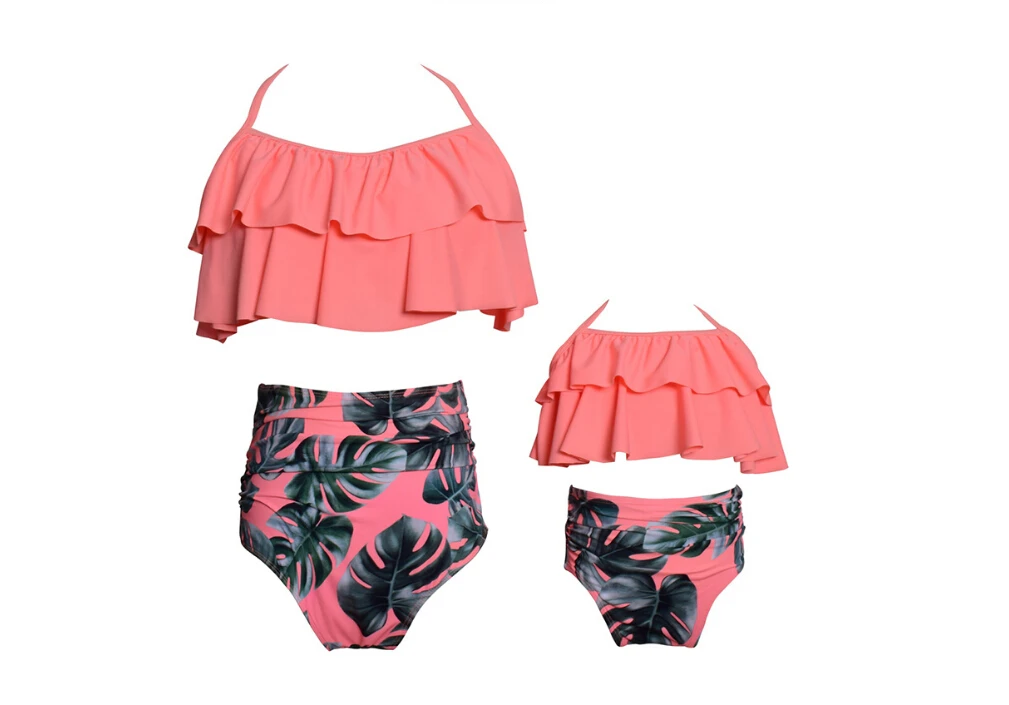 

Lovely Family Swimsuit Mother Daughter Print Ruffle Bandage Bikini Set 2018 New Women Kids Bikini Bahitng Swimsuit Brachwear
