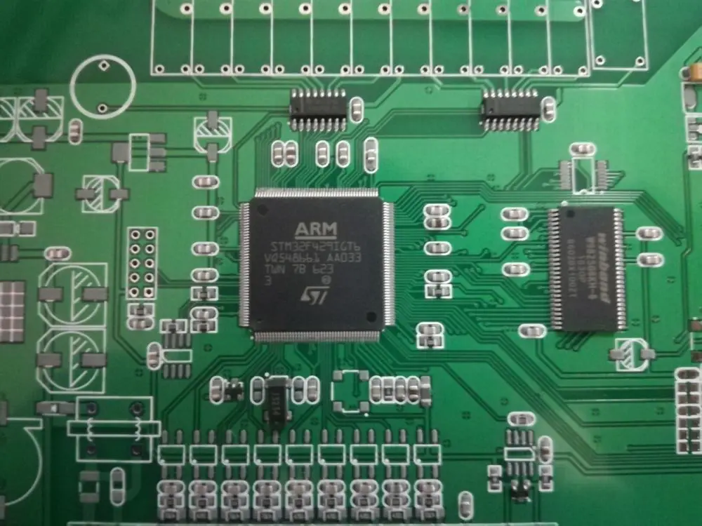 SMT рабочего Палочки и место машина, CHMT36V, 29 шт. питатели, 0402-5050 СОП QFN TQFP