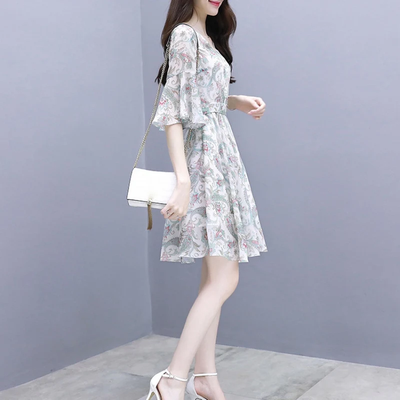 

2019 New Sweet Slim Thin Floral Temperament Dress Bell Sleeves Chiffon Dresses