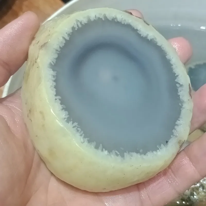 

400-600g Natural Crystallization Agate raw Crystal "Large Water Bubble" palm Massage stones and minerals Healinghome Decor