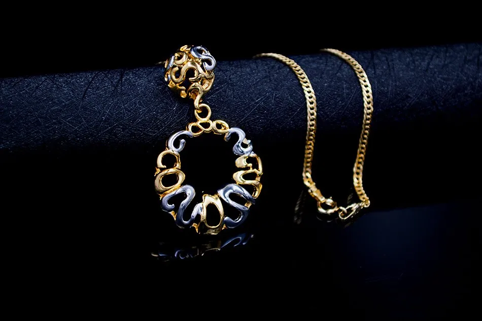 Jewelry sets (4)