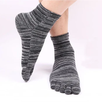 

2019 New Men's Socks Casual Five Fingers Toe Short Socks Breathable Retro Cotton Comfortable Autumn Winter Sock Slippers