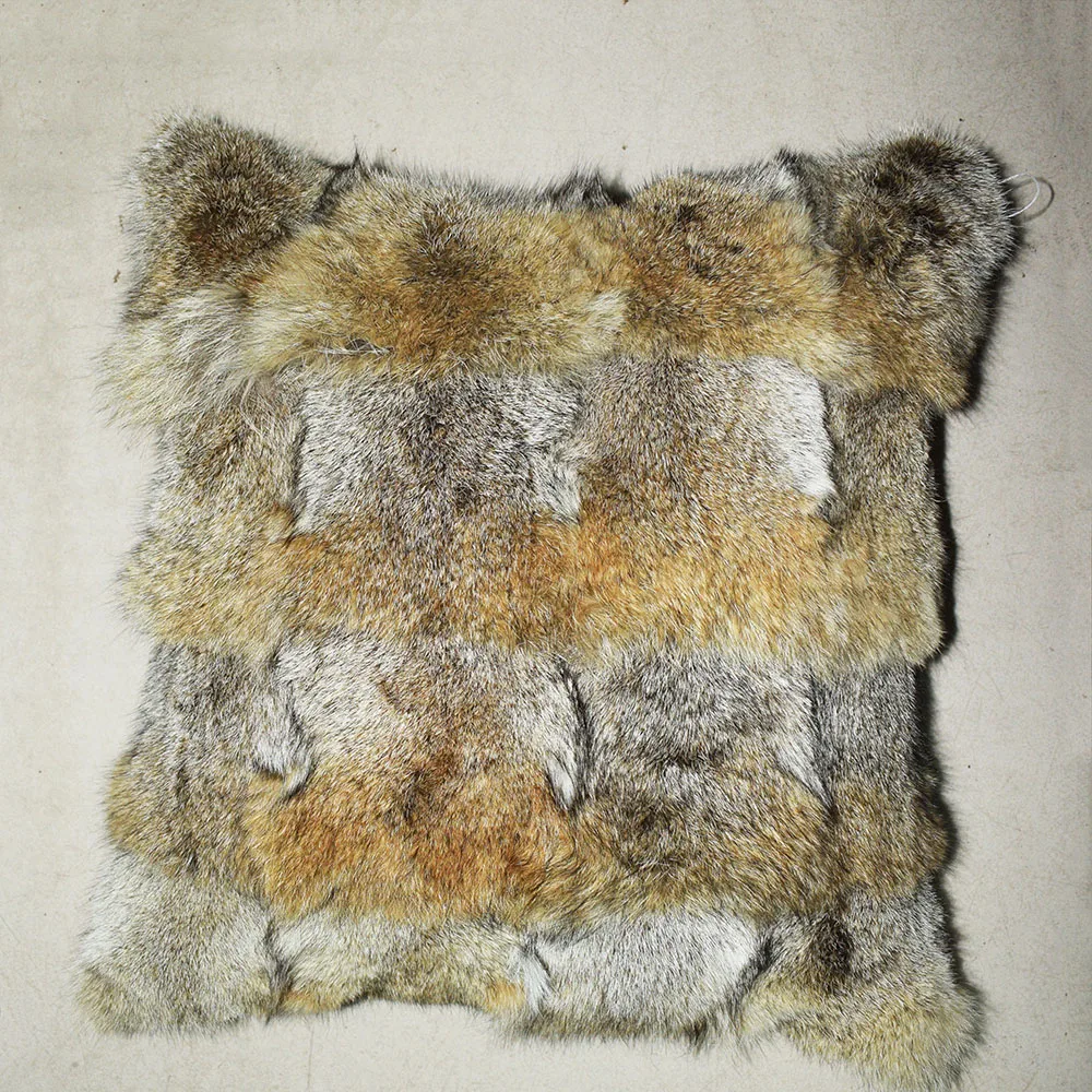 coyote fur cushion e