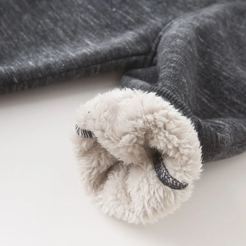 DB6532_0057_6Y3A7412