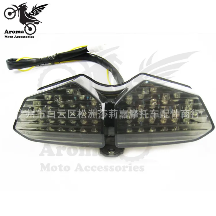 3516867179_826527398