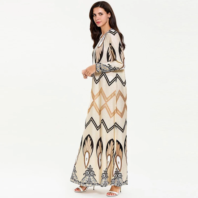 10748235667_1914155520