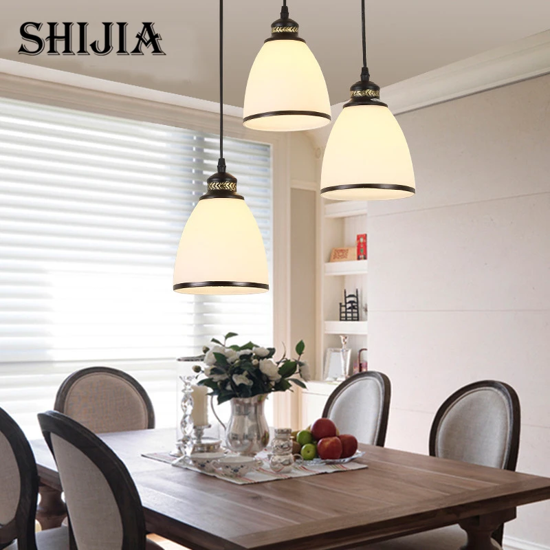 

Pendant light Vintage Style lamp European Industrial Wind E14 base droplight for restaurant home decoration Guest Room LED bulb