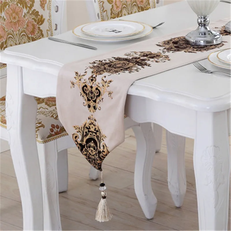 SBB European luxury Jewel velvet Table Runners High-end bronzing Fashion simple modern West tea table flag back Non-slip Linen SBB European luxury Jewel velvet Table Runners High-end bronzing Fashion simple modern West tea table flag back Non-slip Linen
