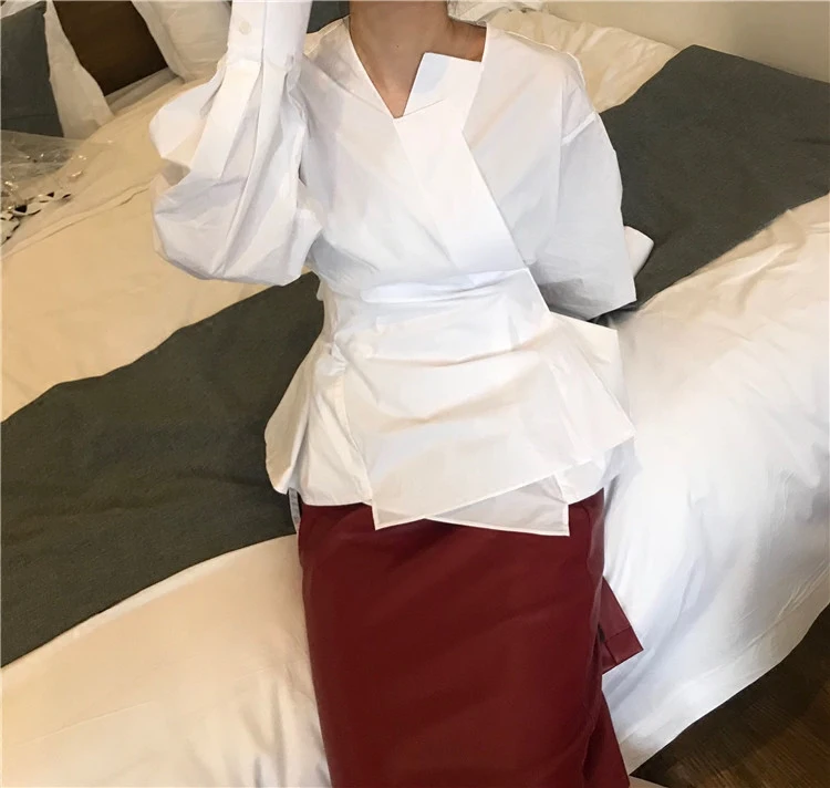 

Korean 2019 Spring and Summer Elegant Women Shirts Office Lady Full Sashes Print V-Neck Puff Sleeve Shirt