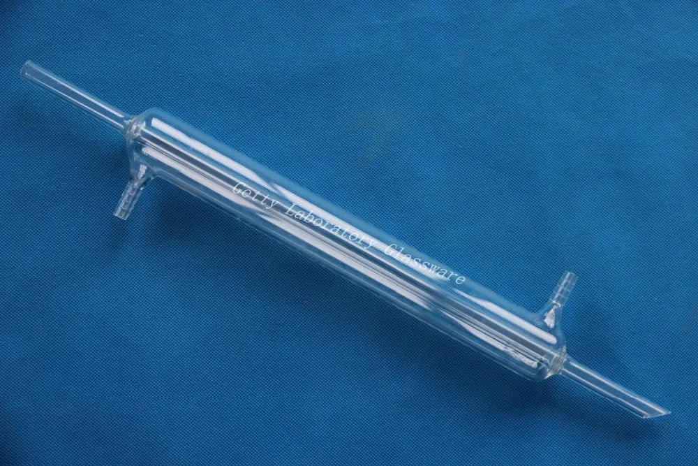 300mm Length Liebig condenser, distilling column, 10mm hose connection (borosilicate glass labware) 300mm Length Liebig condenser, distilling column, 10mm hose connection (borosilicate glass labware)