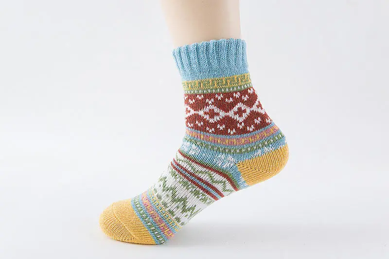 Winter Thick Warm Rabbit Wool Socks Vintage Ethnic Wind Women Socks Harajuku Skarpetki Casual Japanese Print Mid Tube Socks (15)