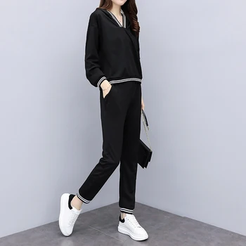 

Casual Two Piece Set Top And Pants Tracksuit Women Year-old Female Costume Ensemble Femme Deux Pieces Conjunto Feminino