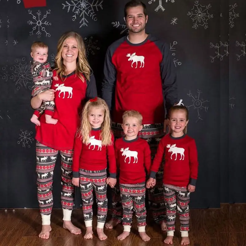 

Mother Father And Daughter Son Family Matching Clothes Sets Bear dear Pajamas Dad Mom Mama Mommy Baby Christmas Family Look