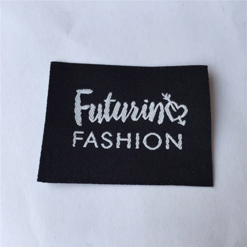 

Custom 4*3.5cm High Density Clothing Labels Woven Labels