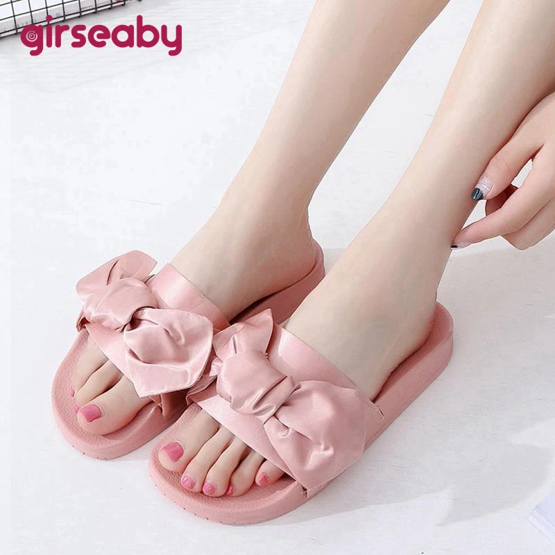 

Girseaby Women Slippers Silk Bow Slides Summer Beach Shoes Fur Slippers Flat Heels Flip Flops Ladies Bohemia Sadals slides
