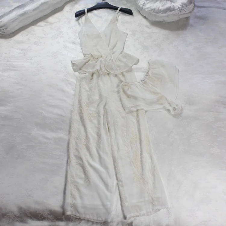 Летние белые шелковые женские пижамы с цветочной вышивкой, комплект из 3 предметов, шорты-слипы, сексуальное женское нижнее белье, женское нижнее белье, 5591 - Цвет: Three Pieces