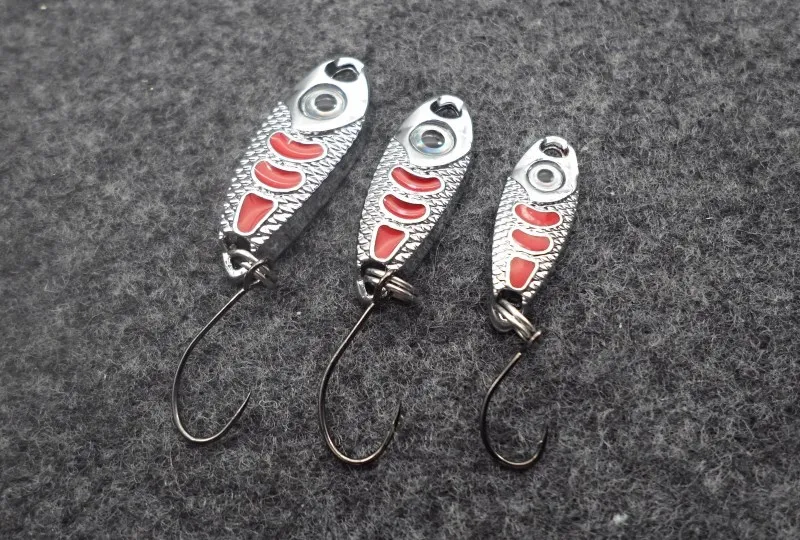 1.5g 2.5g 3.5g 5g Spoon Fishing Lure Metal Jigging Lure Baits Hard Fishing Tackle Crankbait Jig Swimbait 3 Colors Optional