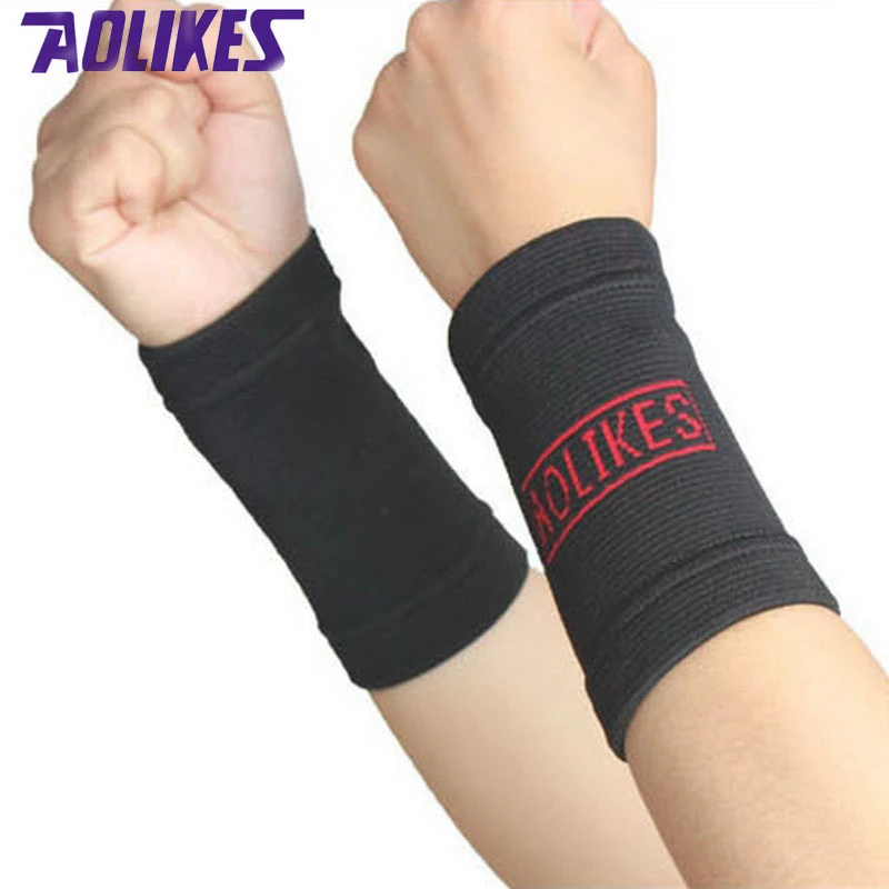 2 Pairs 11*8cm Nylon Elastic Sports Wrist Brace Support Wristbands