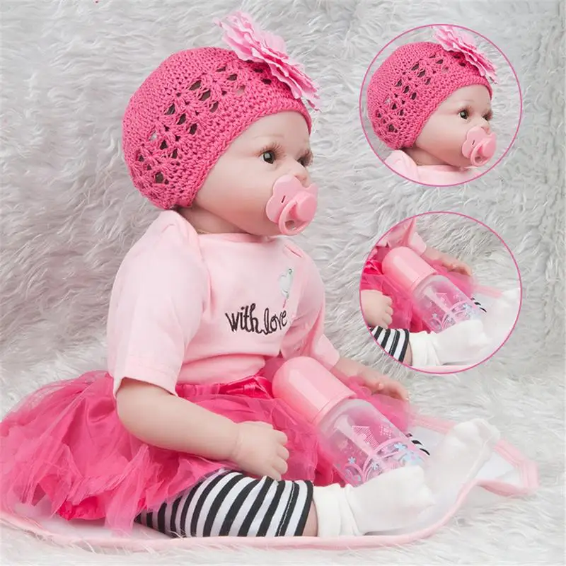 

55cm Love Reborn Fashion Baby Simulation Doll Reborn Dolls Bedtime Early Education for Children Birthday Gift