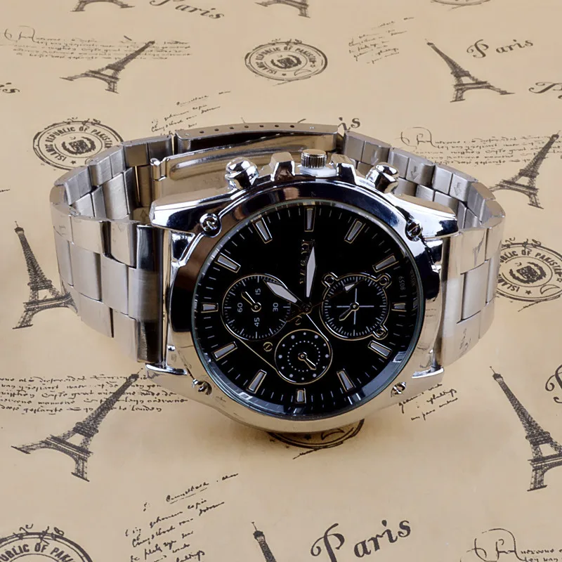 2022 Exquisite Processing Business About Men Stainless Steel Band Machinery Sport Quartz Watch Luxury Wrist Watch Man Clock